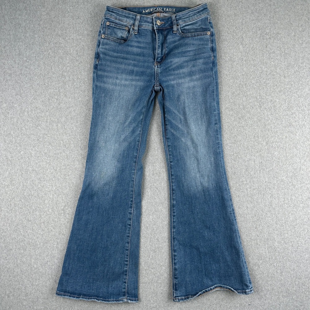 American Eagle Jeans Womens 2 Blue Low-Rise Flare Next Level Stretch Short Denim